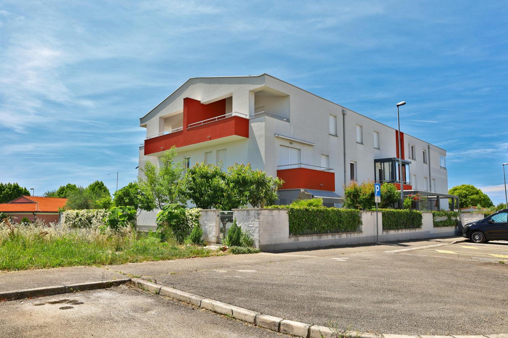 Sofia House With Apartment Umag Exterior photo